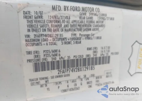 2008 Ford Crown Victoria Lx z USA, uszkodzony, nr VIN 2FAFP74V28X129185